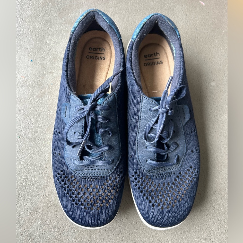 Earth Origins Paxton Patra Blue Knit Sneakers